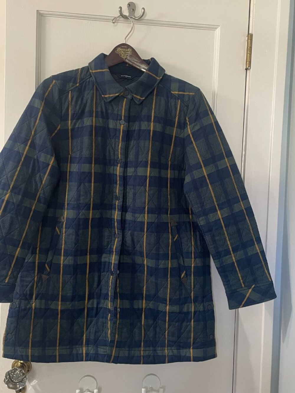 All for You Quilted Plaid Jacket. Women's Medium - Picture 2 of 10